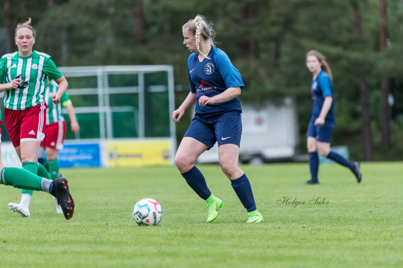 Bild 171 - F SV Boostedt - SV Fortuna St. Juergen : Ergebnis: 2:1